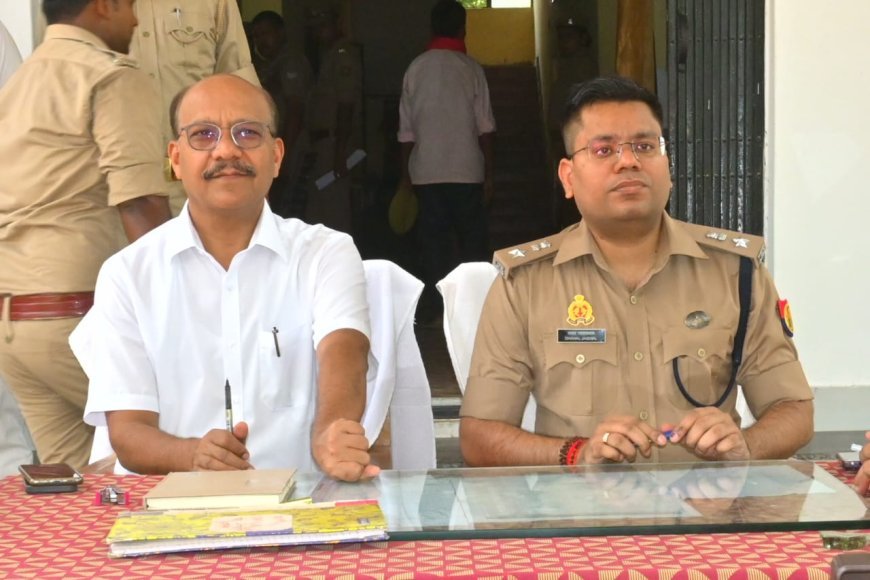 थाना कोतवाली पडरौना में डीएम व एसपी की उपस्थिति में आयोजित हुआ समाधान दिवस