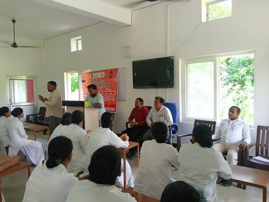 एस.टी.एन.टी. नर्सिंग इंस्टीट्यूट में जिला सेवायोजन कार्यालय द्वारा करियर काउंसलिंग संपन्न
